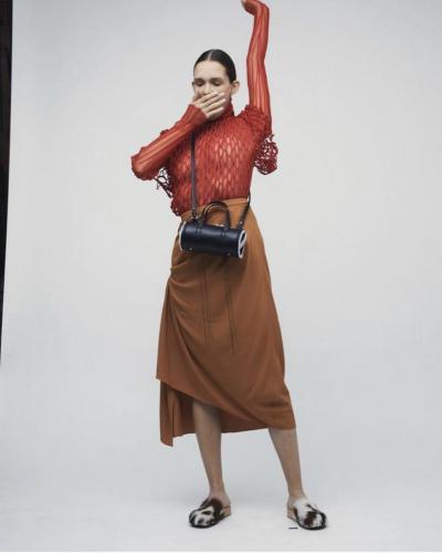E 1-Dentro-Studio